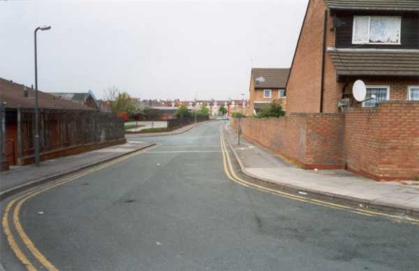 Tetlow Way, Kirkdale 2001